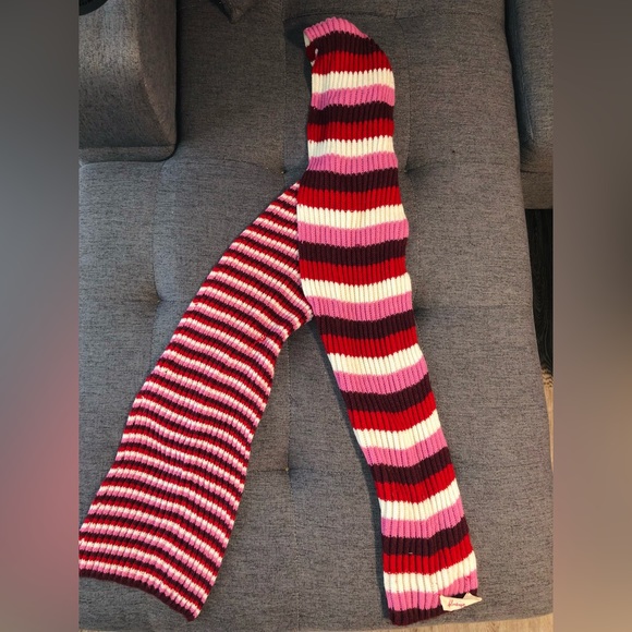 Candy cane striped scarf - Picture 1 of 1